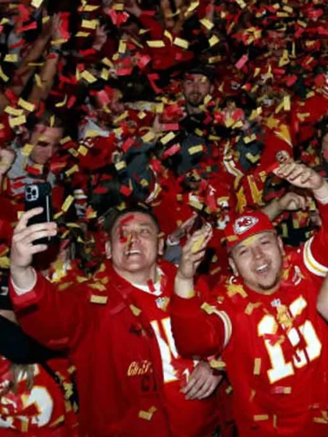 cropped-Kansas-City-Ready-To-Celebrate-Its-Latest-Super-Bowl-Win.jpg